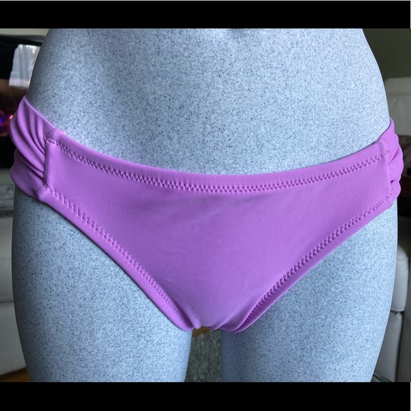 Jessica Simpson bikini - Picture 4 of 13